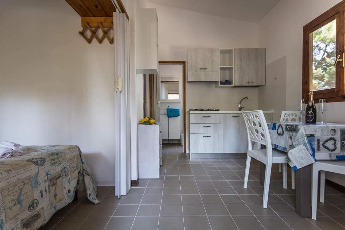 Camping Villaggio Internazionale San Menaio Exterior foto
